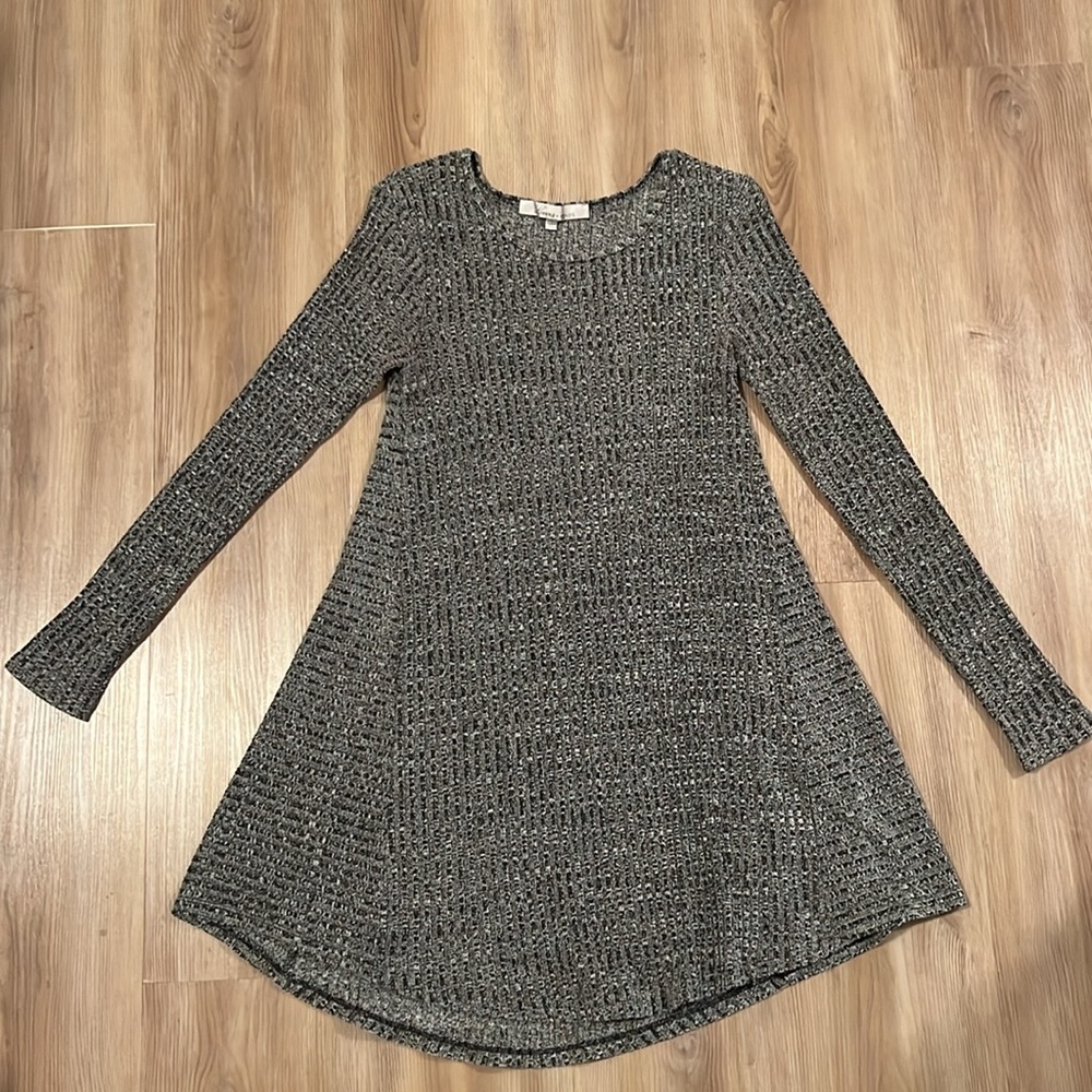 Small, Lovers and Friends dress. Grey, black and white, soft, ribbed material.